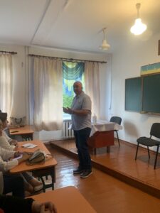 Вчергове у селі Пороги Солотвинської громади відбулася виїзна робоча нарада з приводу поширення гепатиту А.