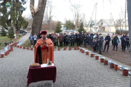 У Солотвинській громаді відбулася акція назвою &laquo;Жити без Тебе&raquo;