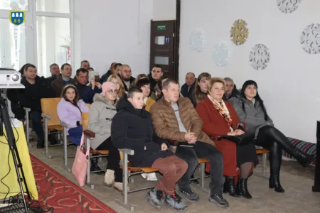 У Базовому будинку культури відбулася зустріч подяка, із людьми доброї волі-Волонтерами Солотвинської територіальної громади.