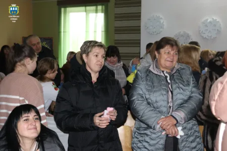 У Базовому будинку культури відбулася зустріч подяка, із людьми доброї волі-Волонтерами Солотвинської територіальної громади.