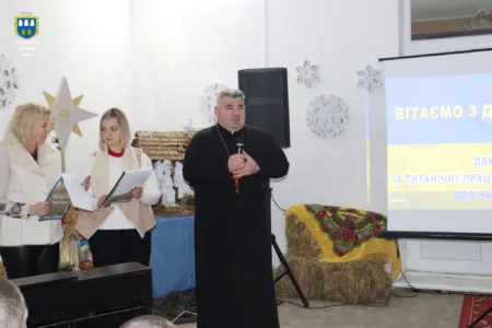 У Базовому будинку культури відбулася зустріч подяка, із людьми доброї волі-Волонтерами Солотвинської територіальної громади.